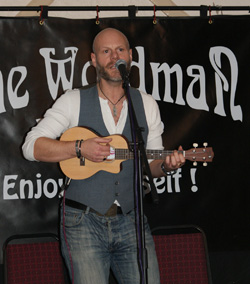 Photograph by: Bob Kemp